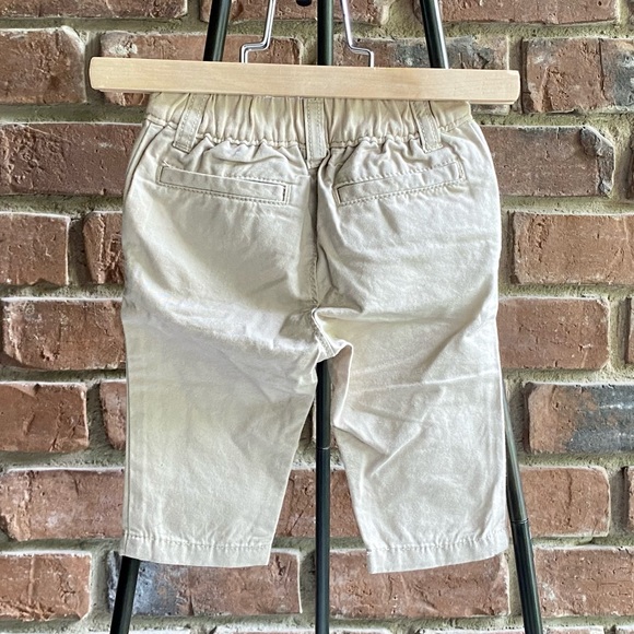 3-6M Gap Khaki Pants - Picture 3 of 4
